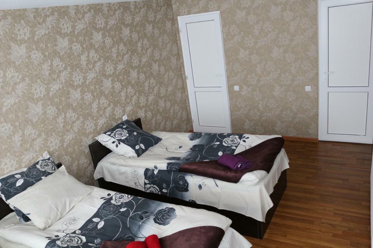 Guesthouse Suja Казбеги Екстериор снимка